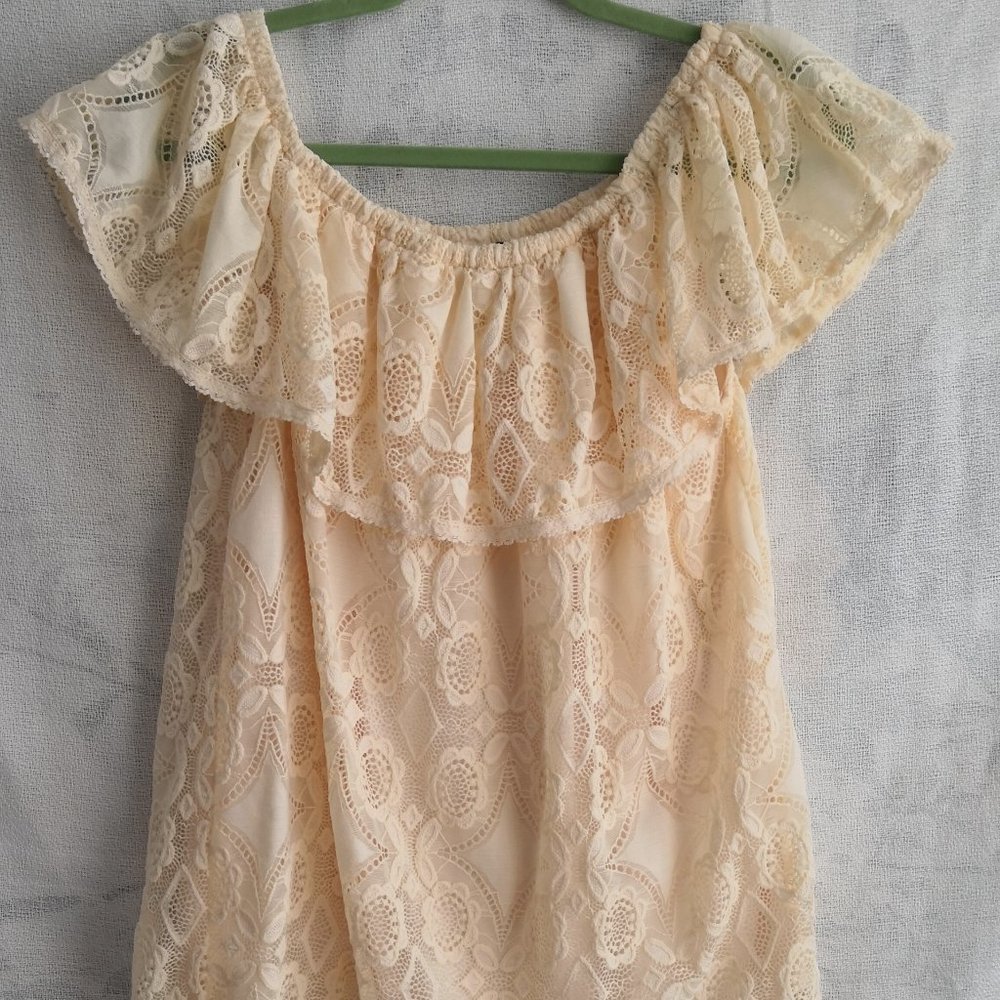 Lauren Michelle Blouse Top Womans Cream White Crochet Scoop Neck Size Small